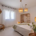 Mi Lola Villa