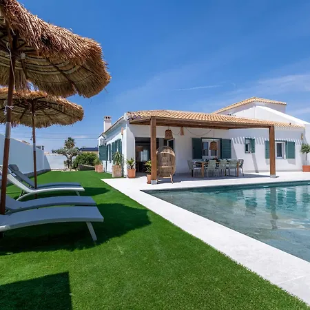 Mi Lola Villa